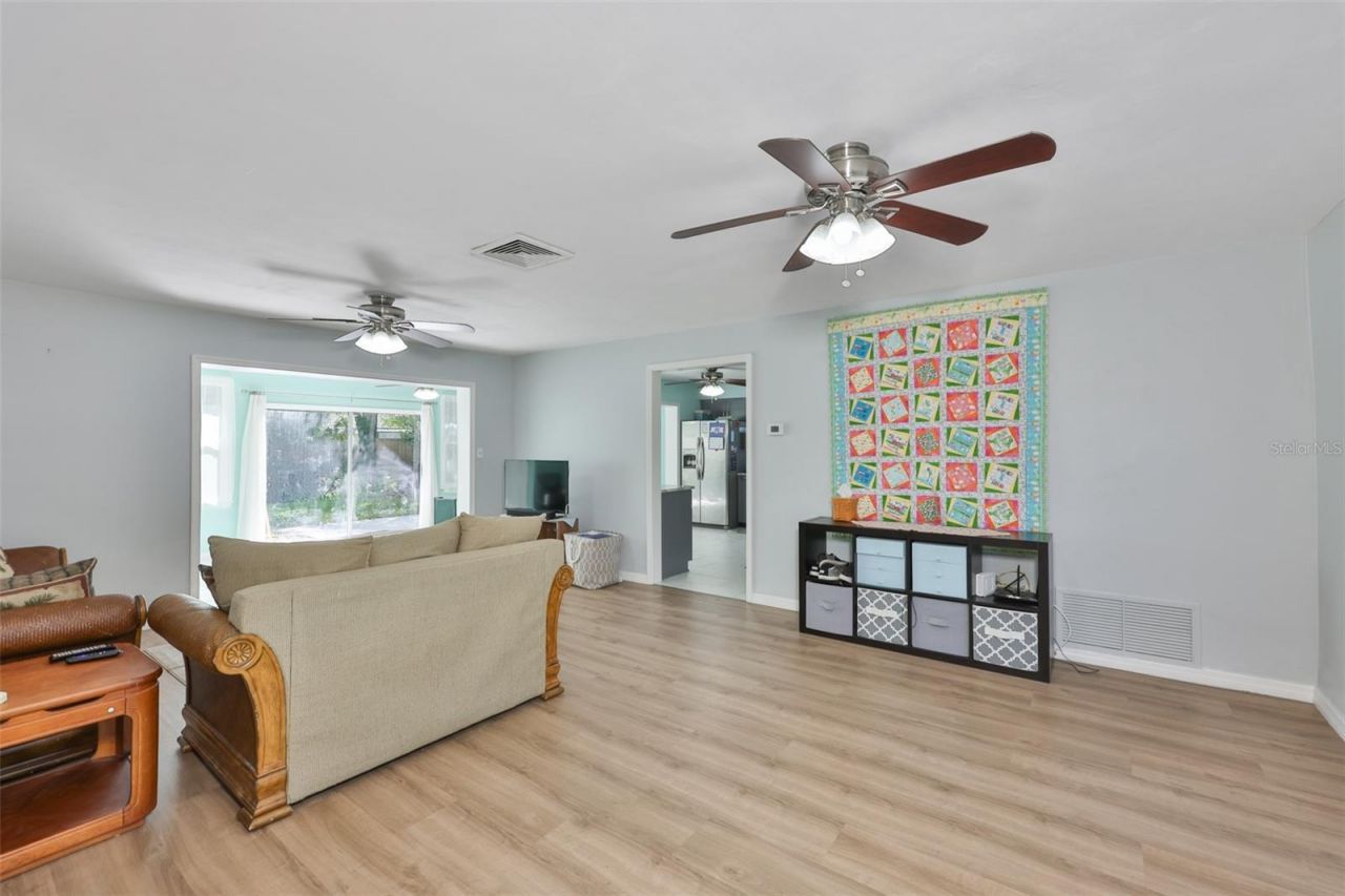 2335 Surrey Lane , Clearwater, FL 33763 Photo