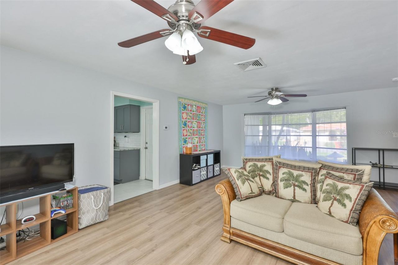 2335 Surrey Lane , Clearwater, FL 33763 Photo
