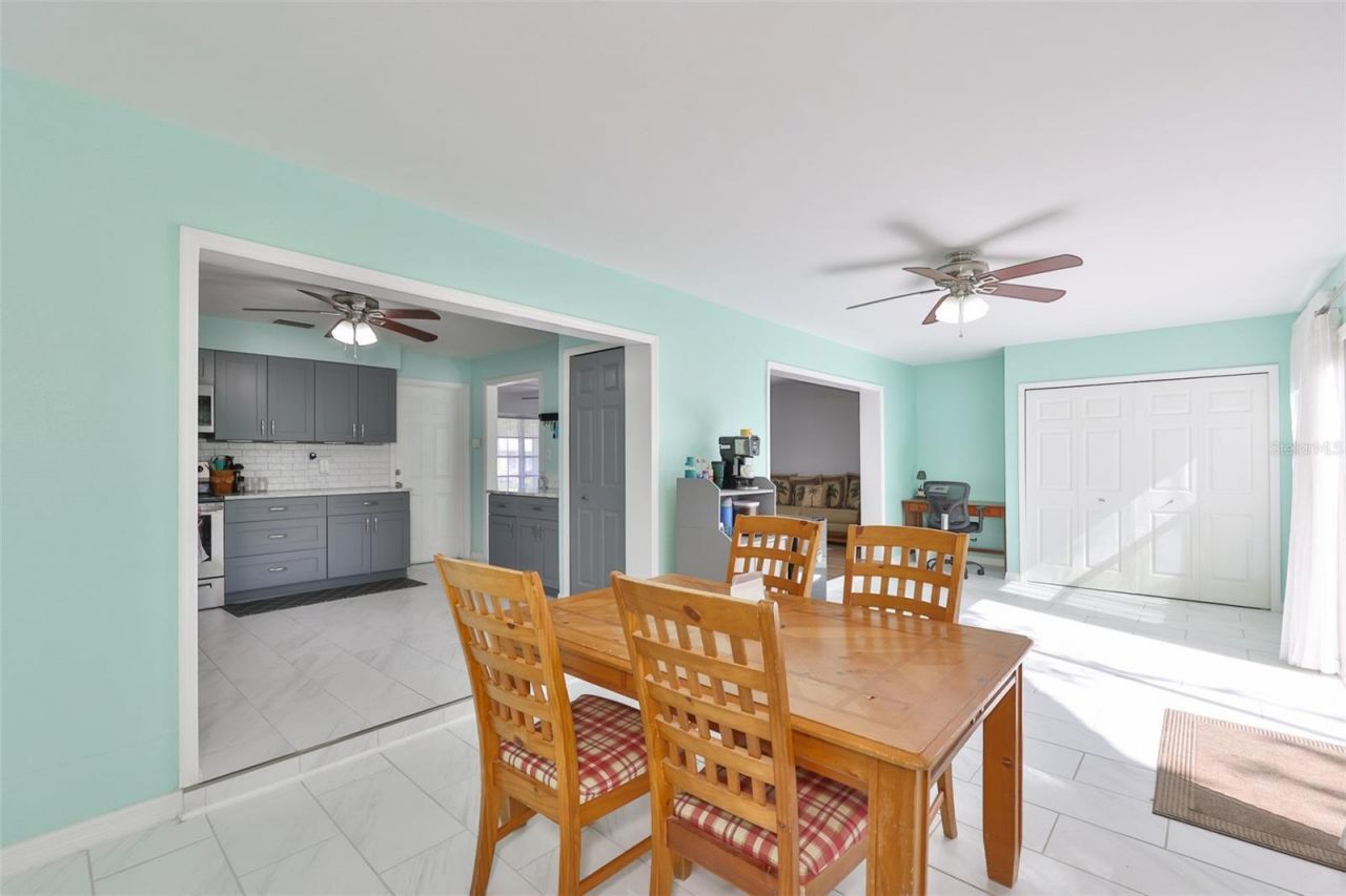 2335 Surrey Lane , Clearwater, FL 33763 Photo