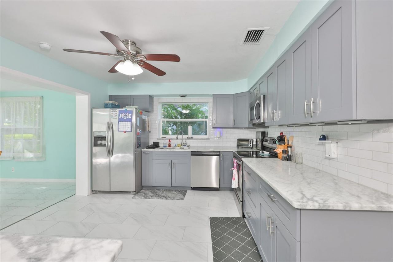 2335 Surrey Lane , Clearwater, FL 33763 Photo