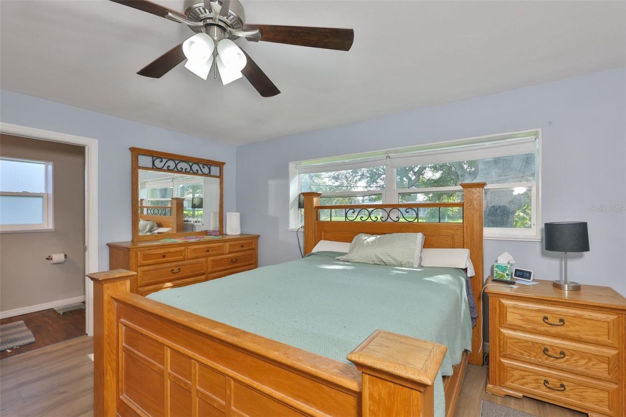 2335 Surrey Lane , Clearwater, FL 33763 Photo