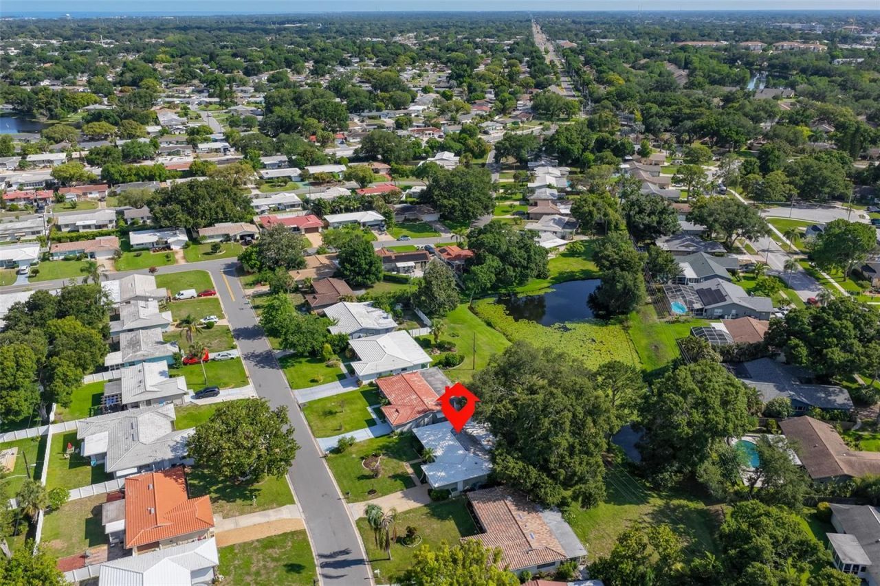 2335 Surrey Lane , Clearwater, FL 33763 Photo