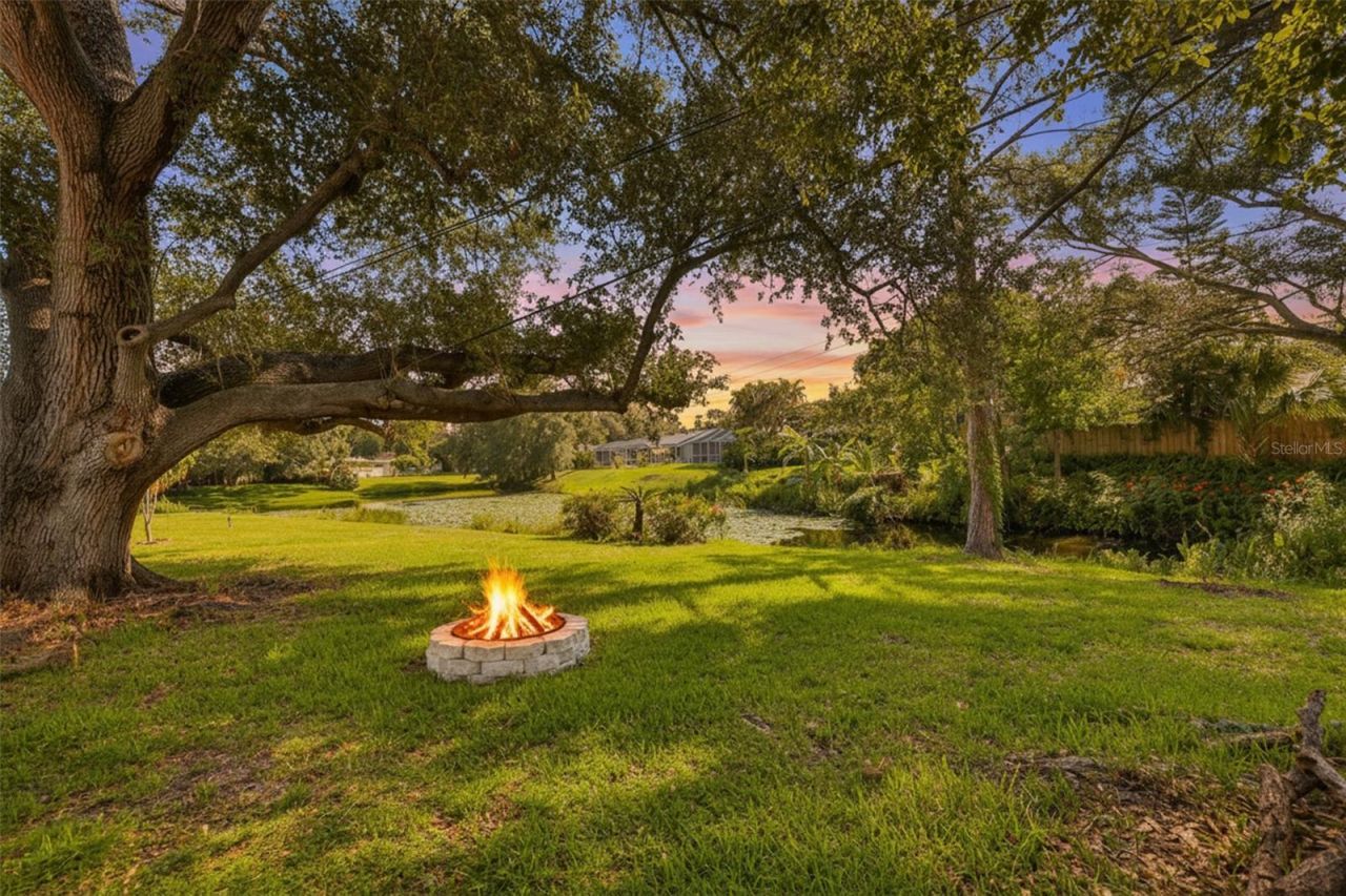 2335 Surrey Lane , Clearwater, FL 33763 Photo