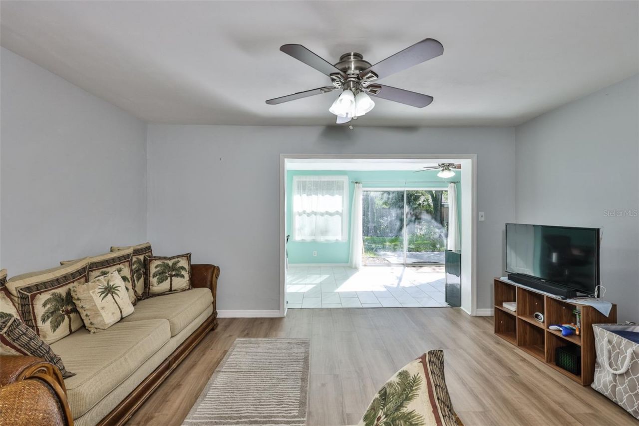 2335 Surrey Lane , Clearwater, FL 33763 Photo