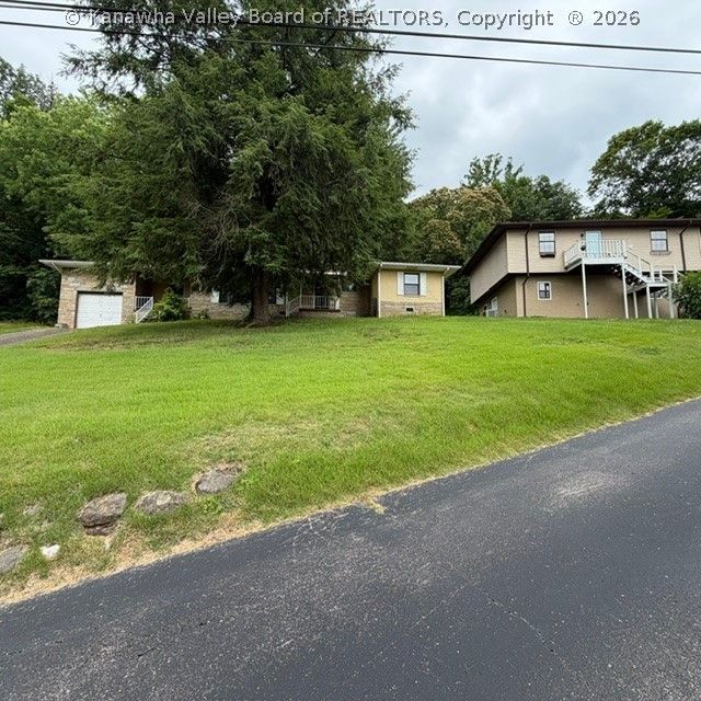 4790 Charleston Road, Poca, WV 25159 Main Photo