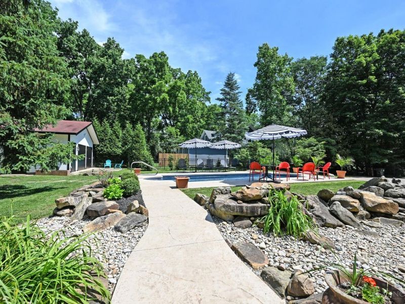 725 Greenville Avenue, Glendale, OH 45246 Photo 68