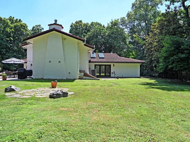 725 Greenville Avenue, Glendale, OH 45246 Photo 84