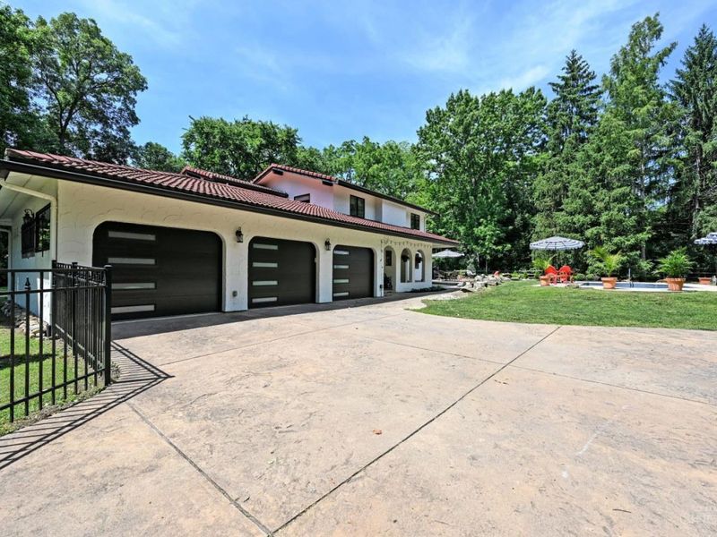 725 Greenville Avenue, Glendale, OH 45246 Photo 87