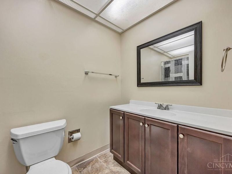 399 W Galbraith Road, Unit 101, Cincinnati, OH 45215 Photo 22