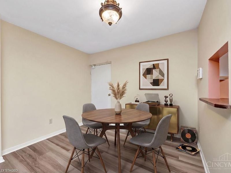 399 W Galbraith Road, Unit 101, Cincinnati, OH 45215 Photo 8