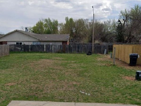 4704 Creek Court, Midwest City, OK 73110