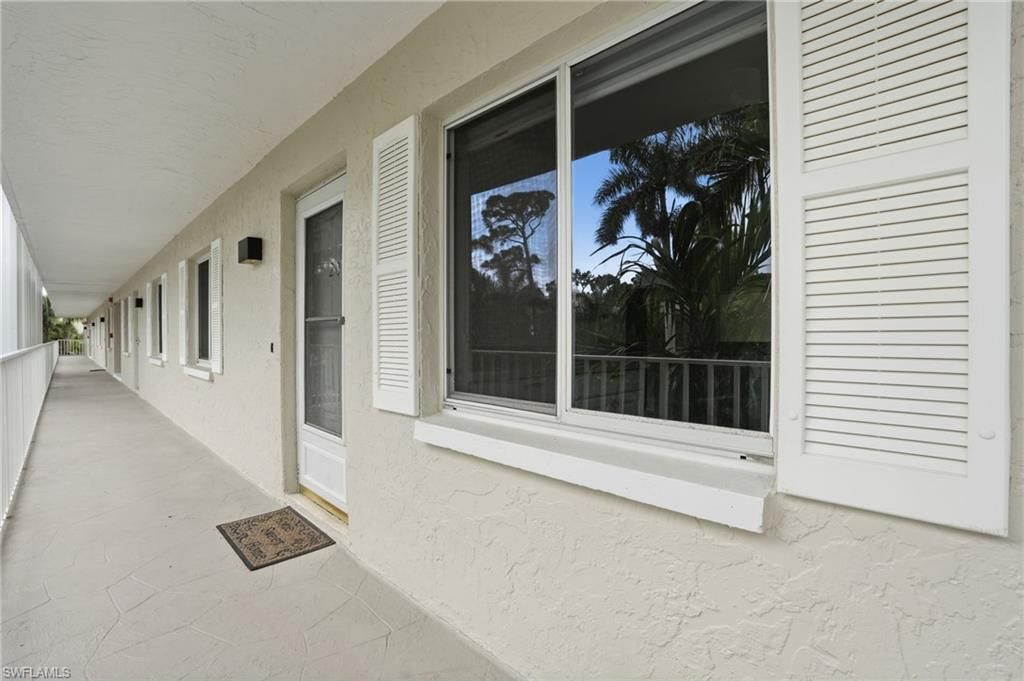 3031 Sandpiper Bay Cir, Unit F205, Naples, FL 34112 Photo