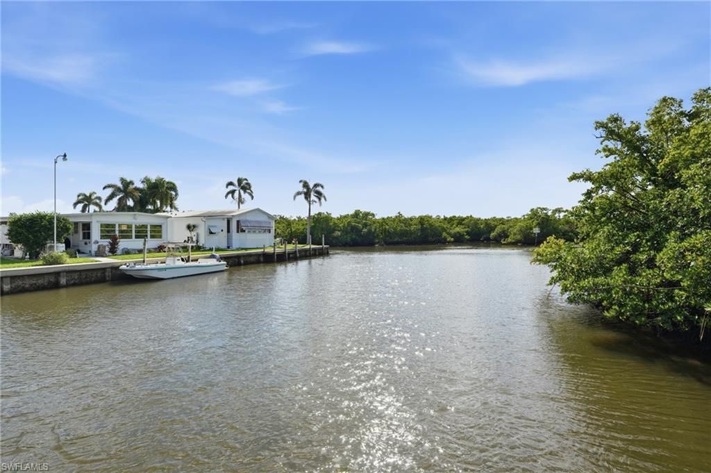 3031 Sandpiper Bay Cir, Unit F205, Naples, FL 34112 Photo