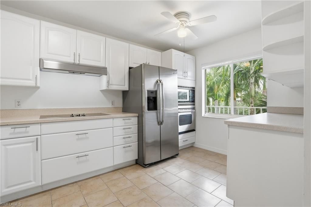 3031 Sandpiper Bay Cir, Unit F205, Naples, FL 34112 Photo