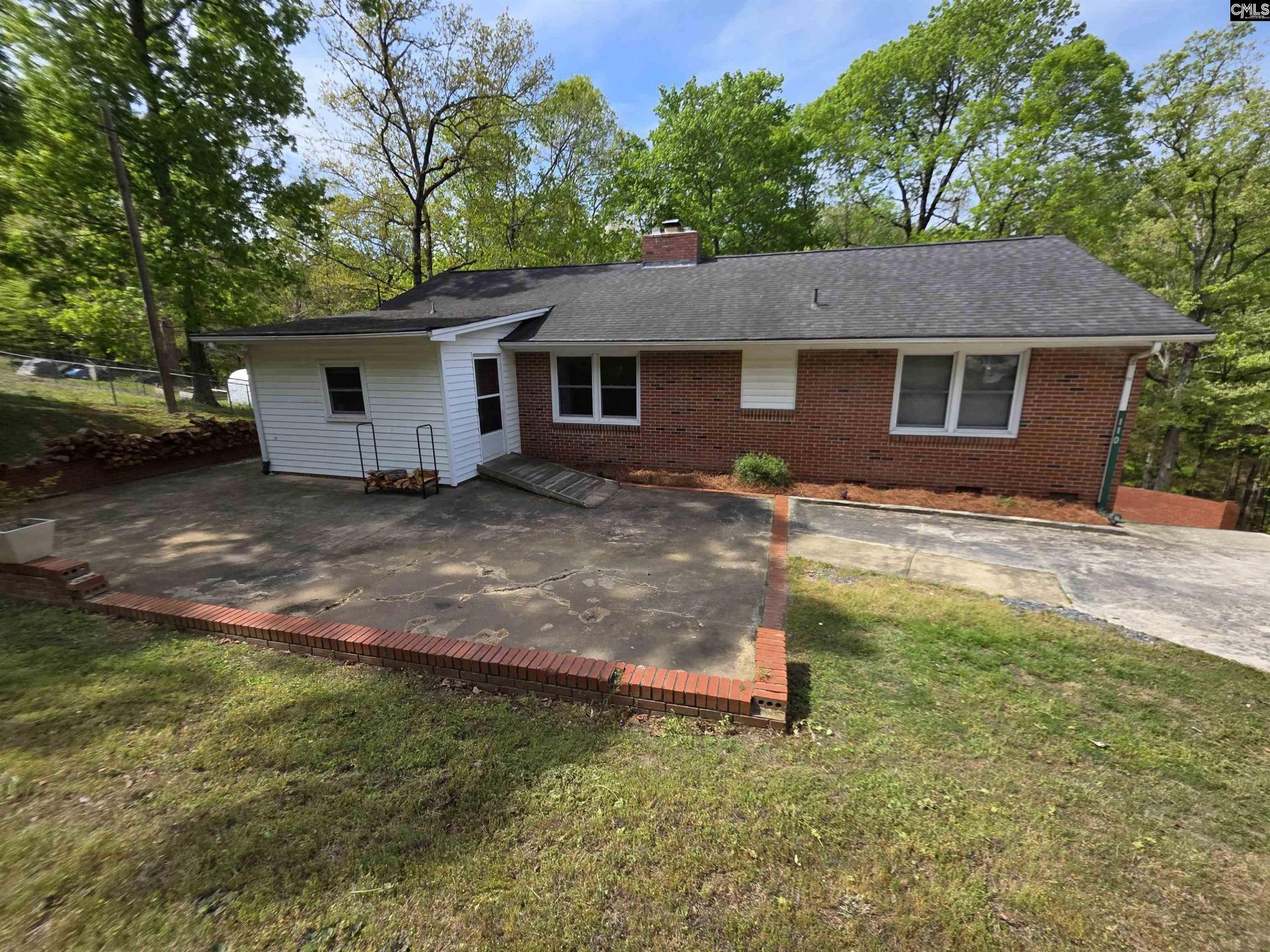110 Crestwood Drive  Photo 13