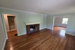 110 Crestwood Drive  photo 4