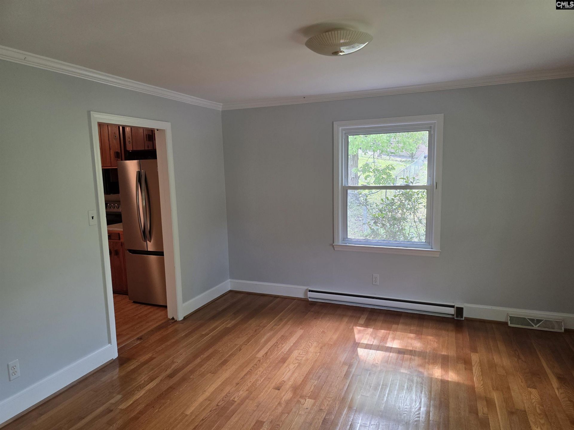 110 Crestwood Drive  Photo 6