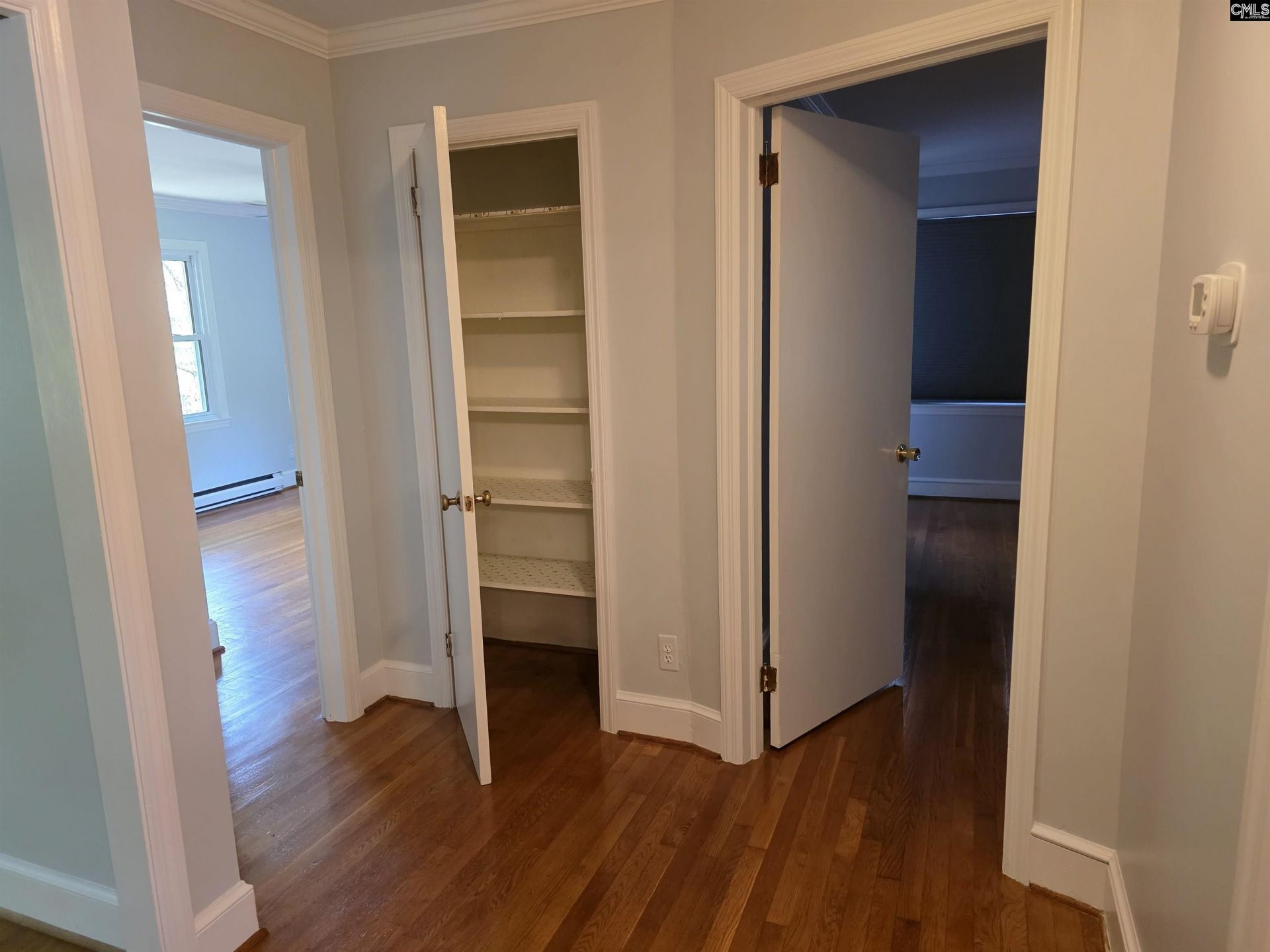 110 Crestwood Drive  Photo 7