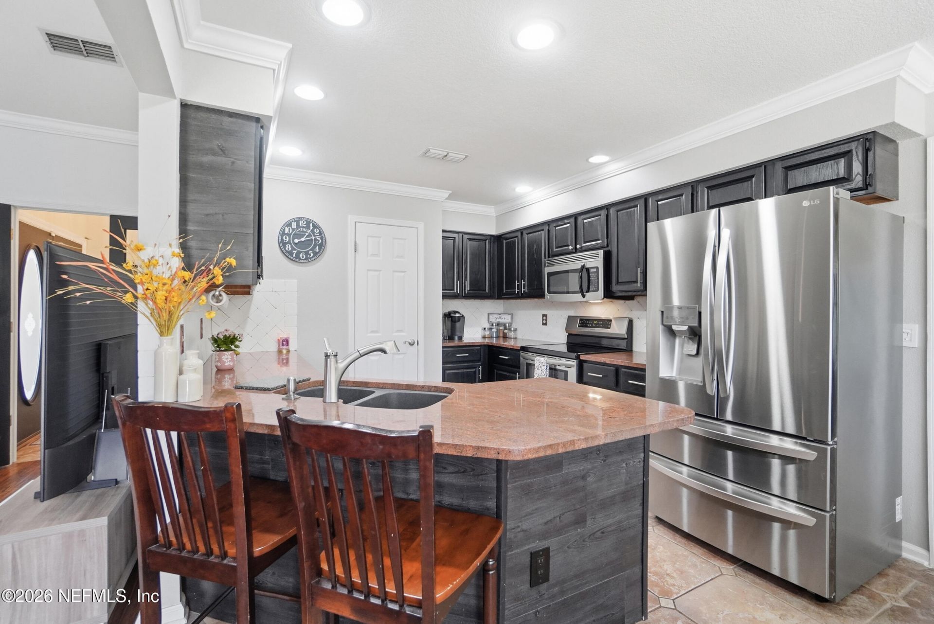 7388 Secret Woods Drive, Jacksonville, FL 32216 Photo