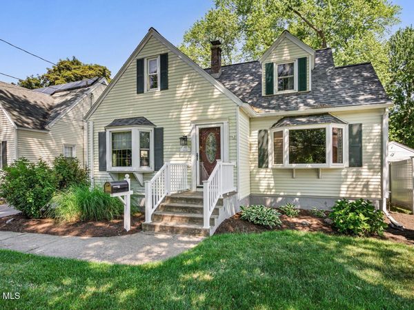 197 Sunnyside Road, Glenville, NY 12302