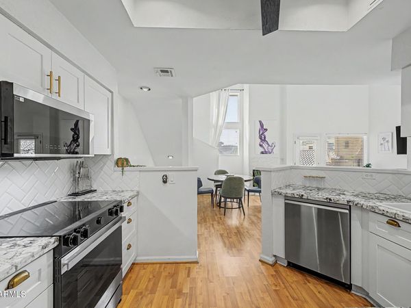 101 N 7TH Street, Unit 212, Phoenix, AZ 85034