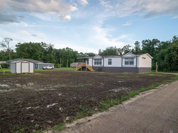 12162 Elmo Lambert Rd, St Amant, LA 70774