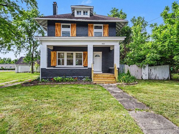 3121 E 5th Avenue , Columbus, OH 43219