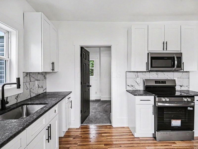 3121 E 5th Avenue , Columbus, OH 43219 Photo 7