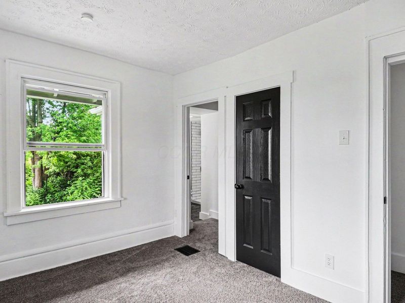 3121 E 5th Avenue , Columbus, OH 43219 Photo 9