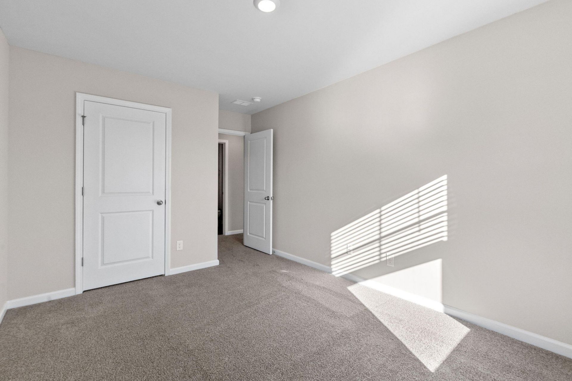 841 Kirby Court Photo 37