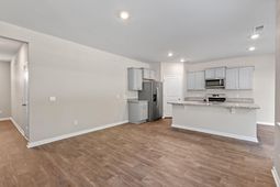 841 Kirby Court photo 4