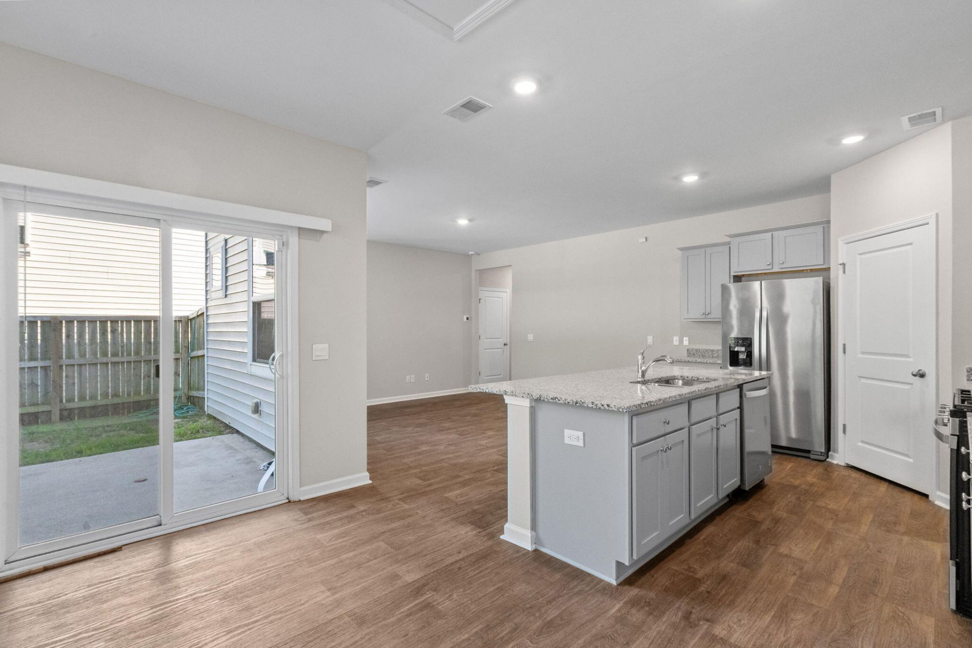 841 Kirby Court Photo 9