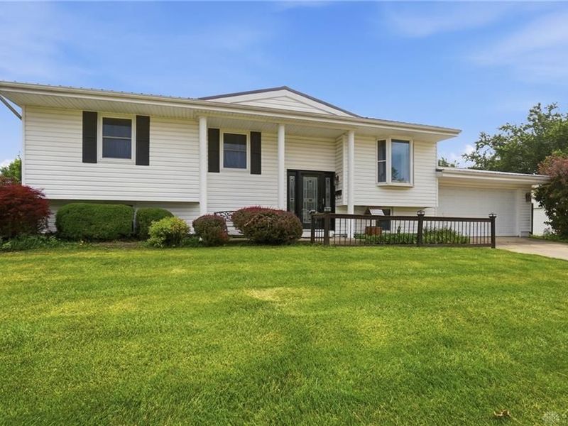 1914 Elmsford Street, Springfield, OH 45506 Photo 2