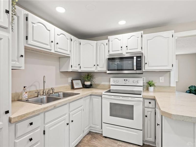 7425 Treon Place, Huber Heights, OH 45424 Photo 3