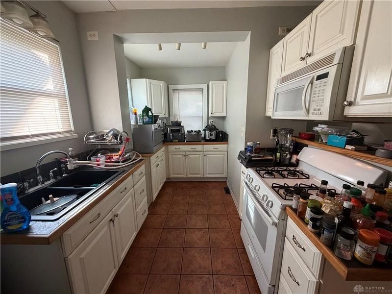 29 Laura Avenue, Dayton, OH 45405 Photo 5