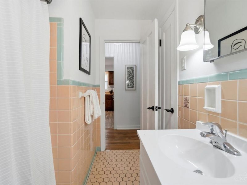6229 Fairhurst Avenue, Cincinnati, OH 45213 Photo 27