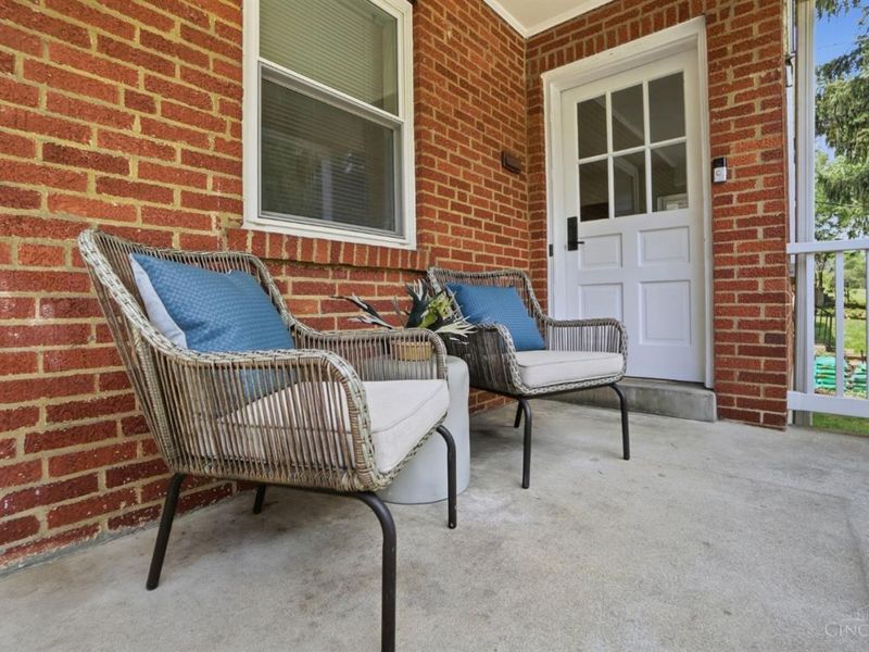 6229 Fairhurst Avenue, Cincinnati, OH 45213 Photo 3