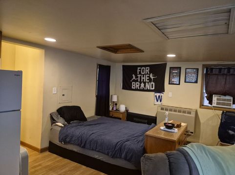 Main Photo