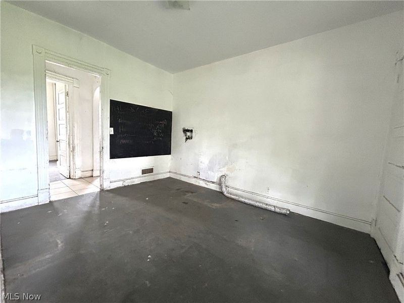 1105 State Street, Steubenville, OH 43952 Photo 15