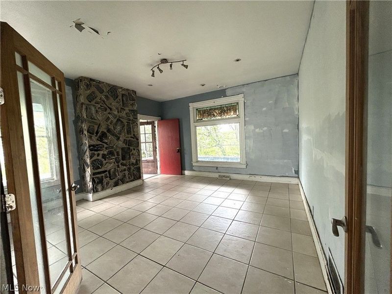 1105 State Street, Steubenville, OH 43952 Photo 6