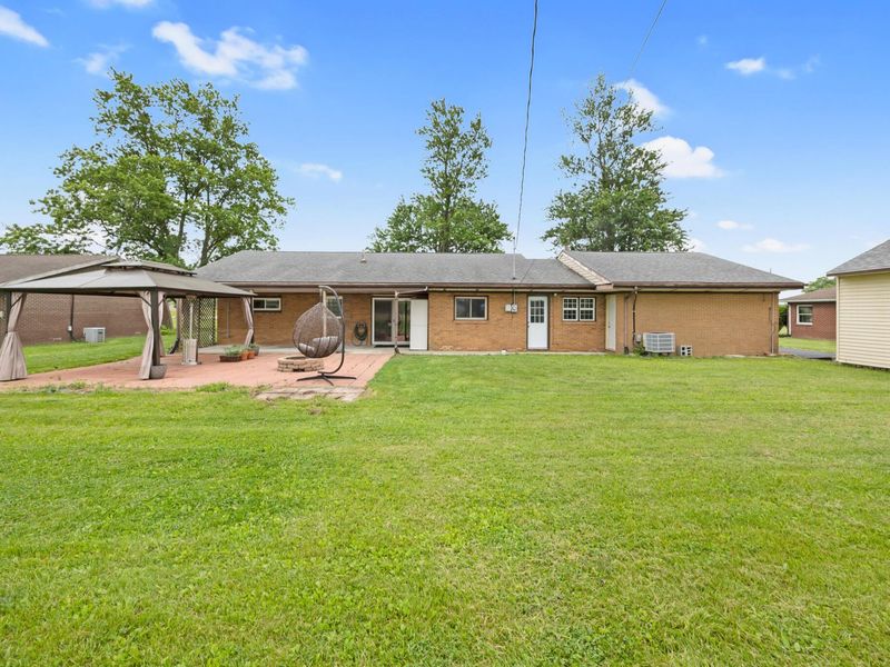 323 E Wapakoneta Street, Waynesfield, OH 45896 Photo 10