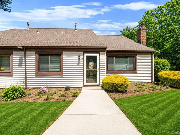 515 Picasso Way , Unit 515, Middle Island, NY 11953