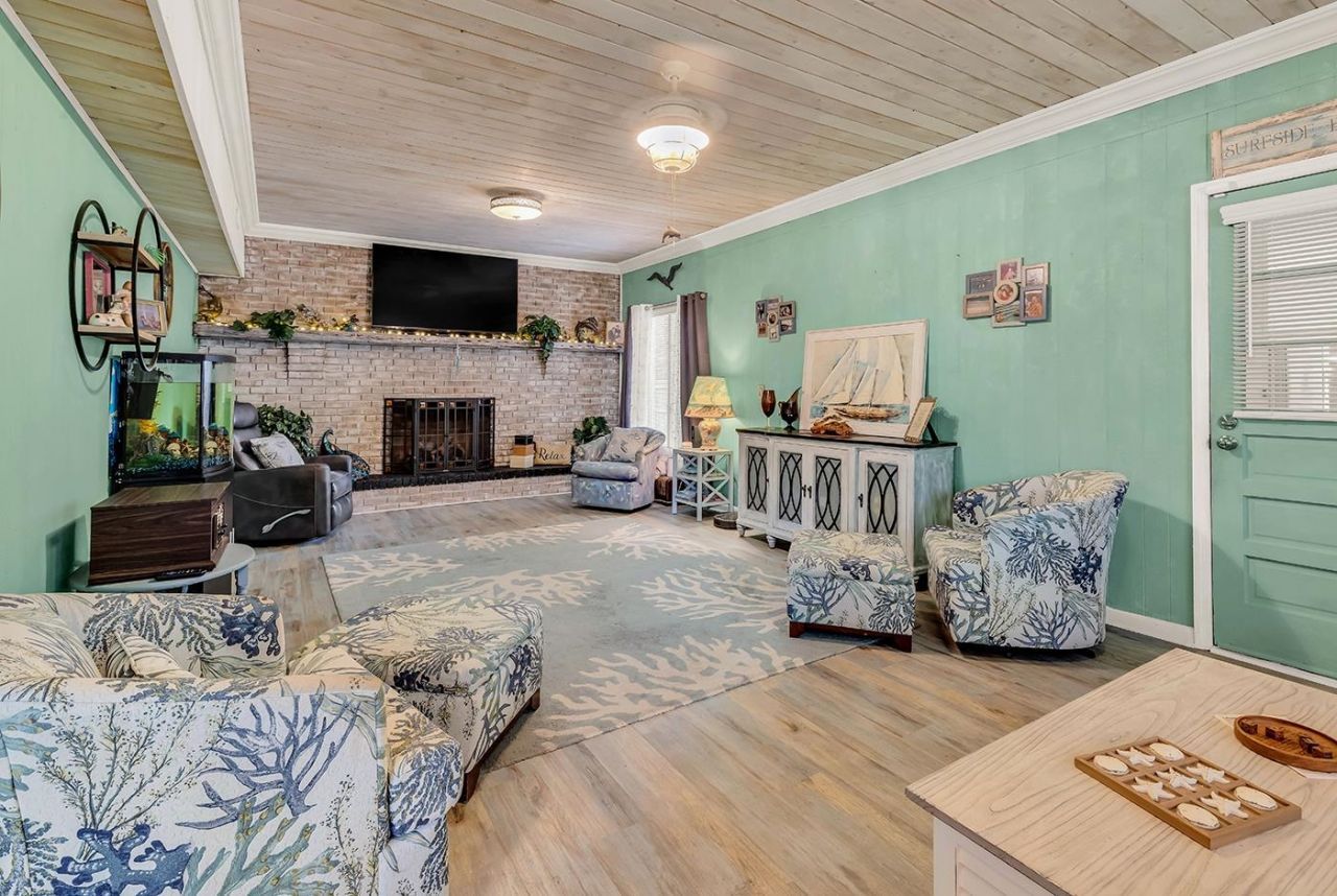 910 S Myrtle Dr. Photo 6