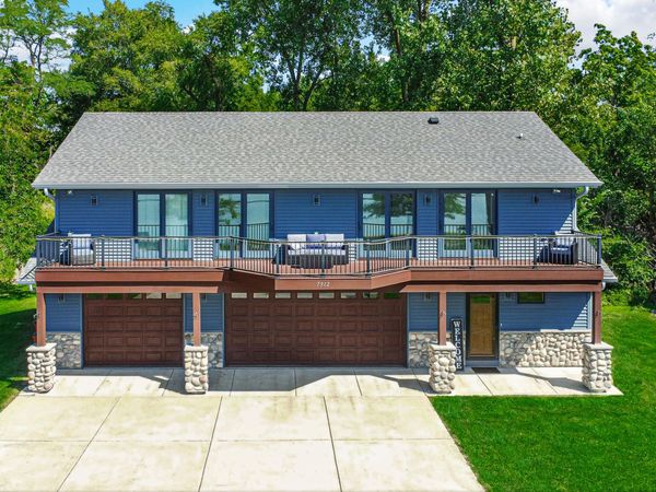 7912 Lake Shore Drive , Cedar Lake, IN 46303