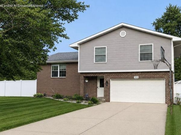 1604 Hickory Street SW, DeMotte, IN 46310