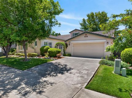 380 Lyman Cir, Sacramento, CA 95835 Photo