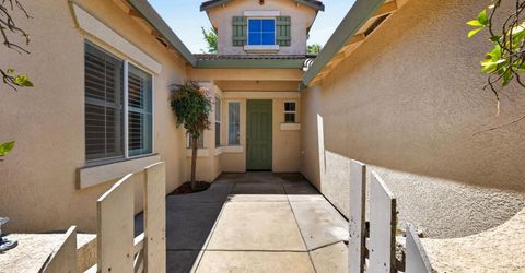 380 Lyman Cir, Sacramento, CA 95835 Photo