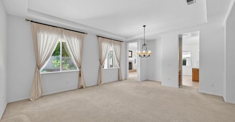 380 Lyman Cir, Sacramento, CA 95835 Photo