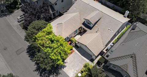 380 Lyman Cir, Sacramento, CA 95835 Photo