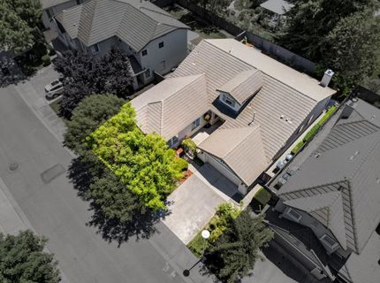 380 Lyman Cir, Sacramento, CA 95835 Photo